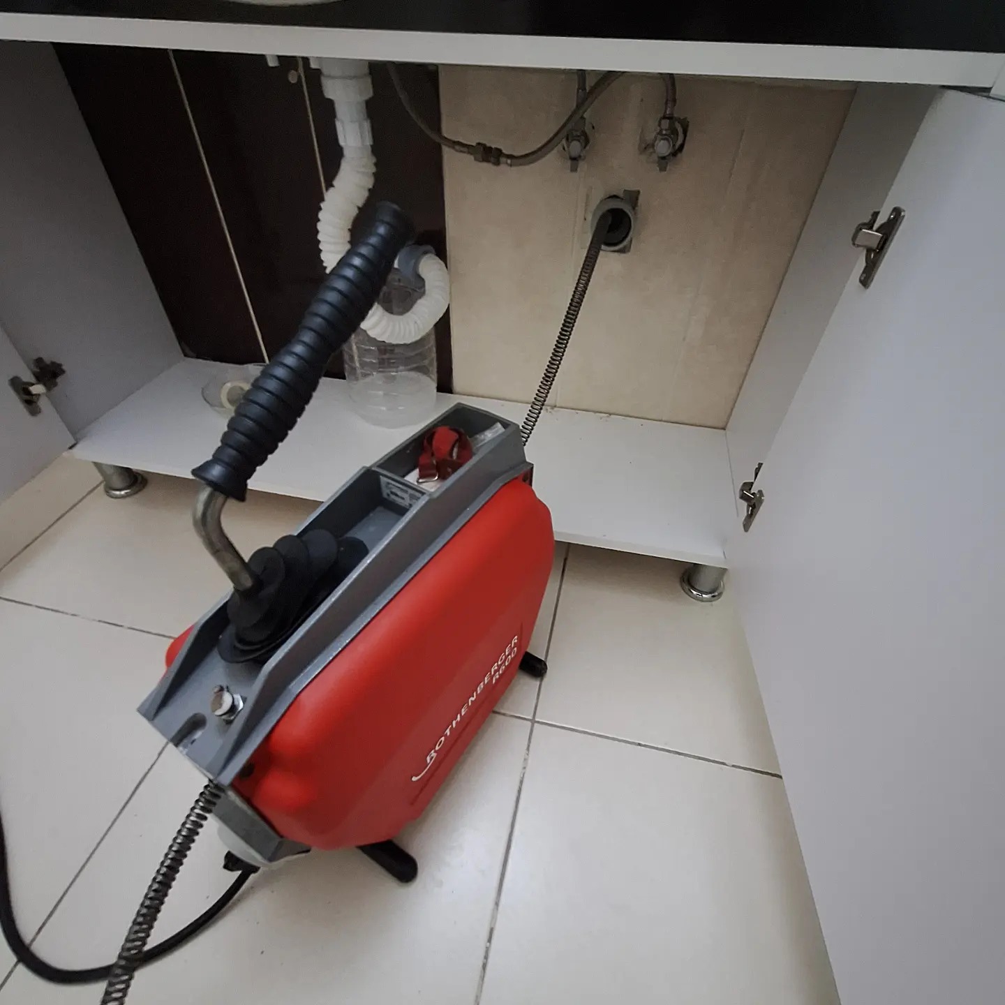 Gider Borusu Temizleme